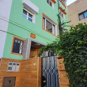 Surf House Bed & Breakfast